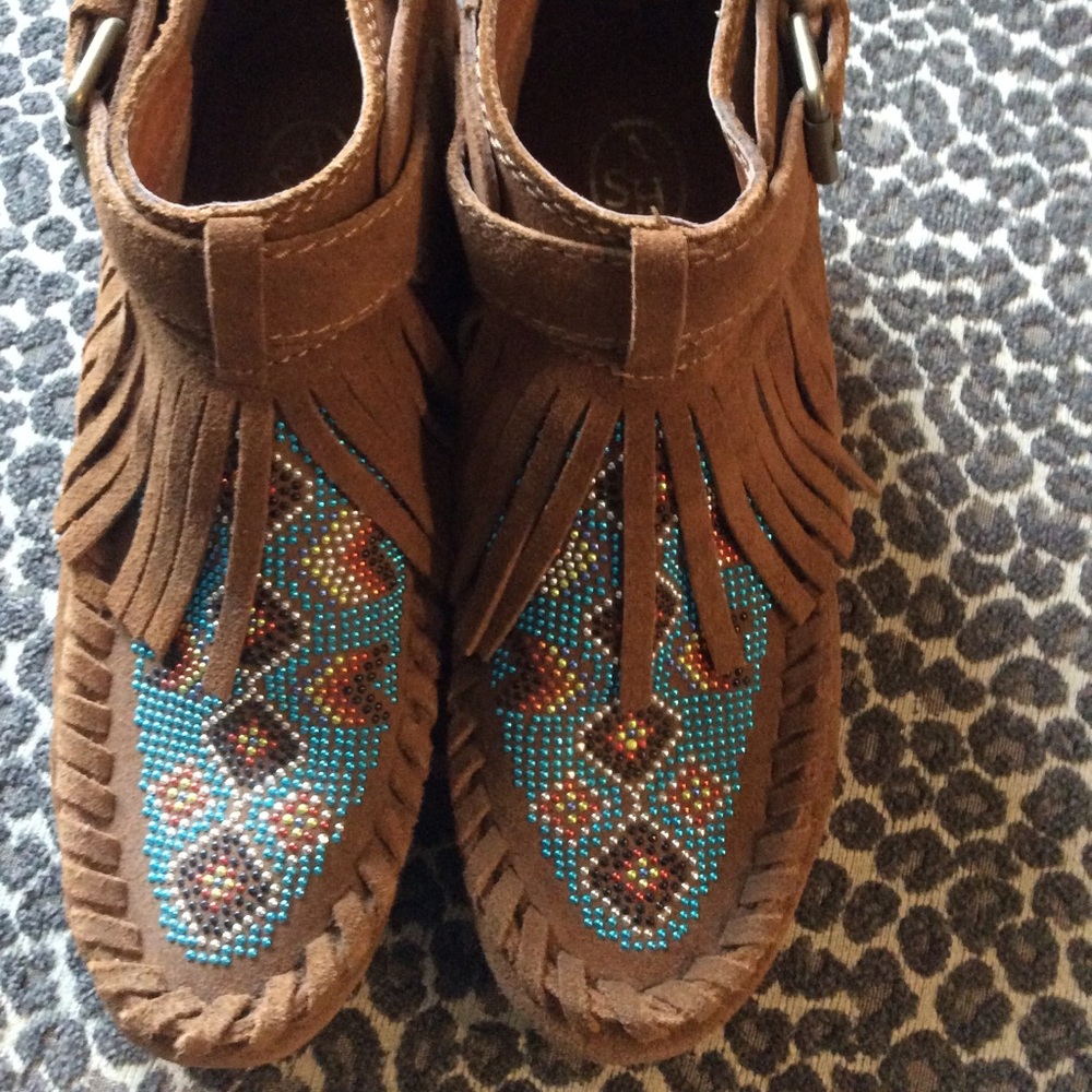 ASH BEADED WEDGE MOCCASINS SIZE 37
